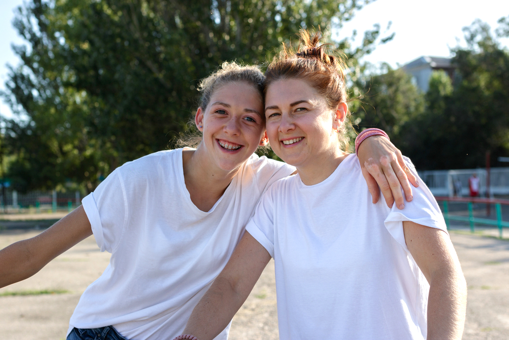 smiling-girls-after-treatment-of-Orthodontics-in-henderson