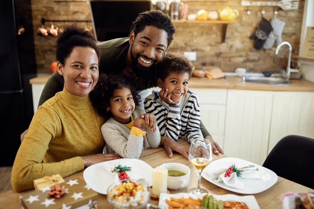 Okuda family eating